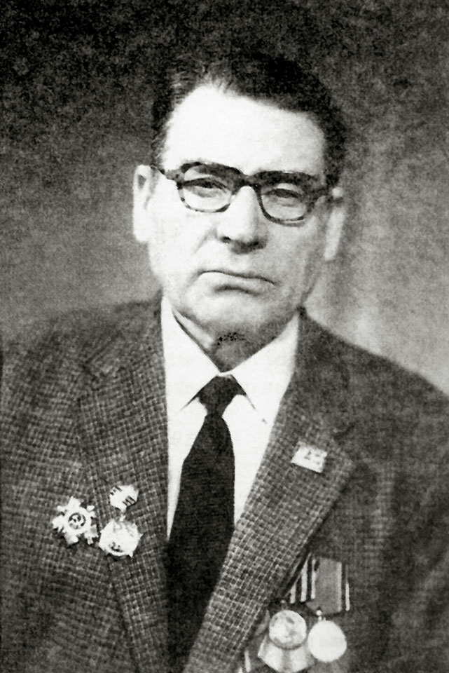 ЧТОБ РОЗУ НЕ ОБЖЕГ МОРОЗ…