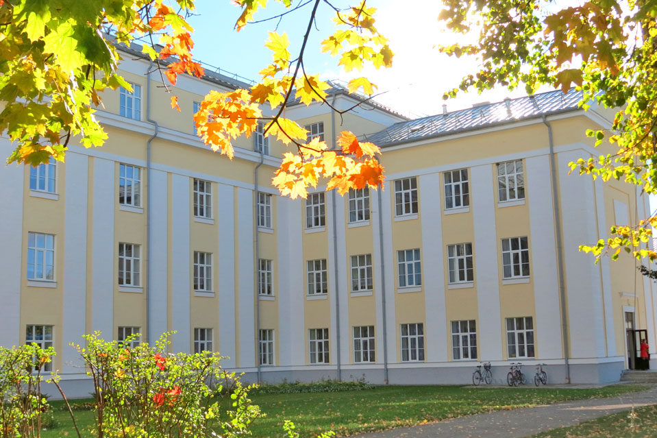 VIĻĀNU VIDUSSKOLAI 60+