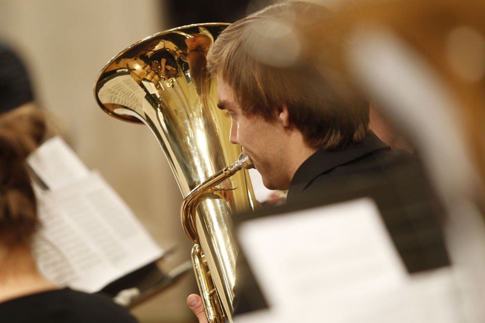 “ZIEMASSVĒTKU TUBAS” RĪGĀ