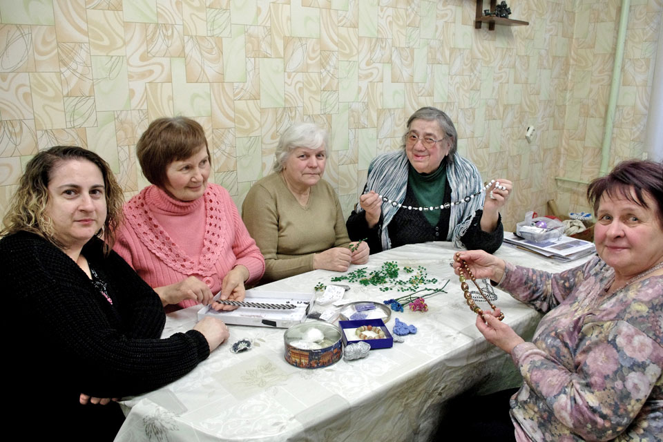 КОЛЬЦА, БРАСЛЕТЫ, БУСЫ — ТАКИЕ НЕОБЫЧНЫЕ…