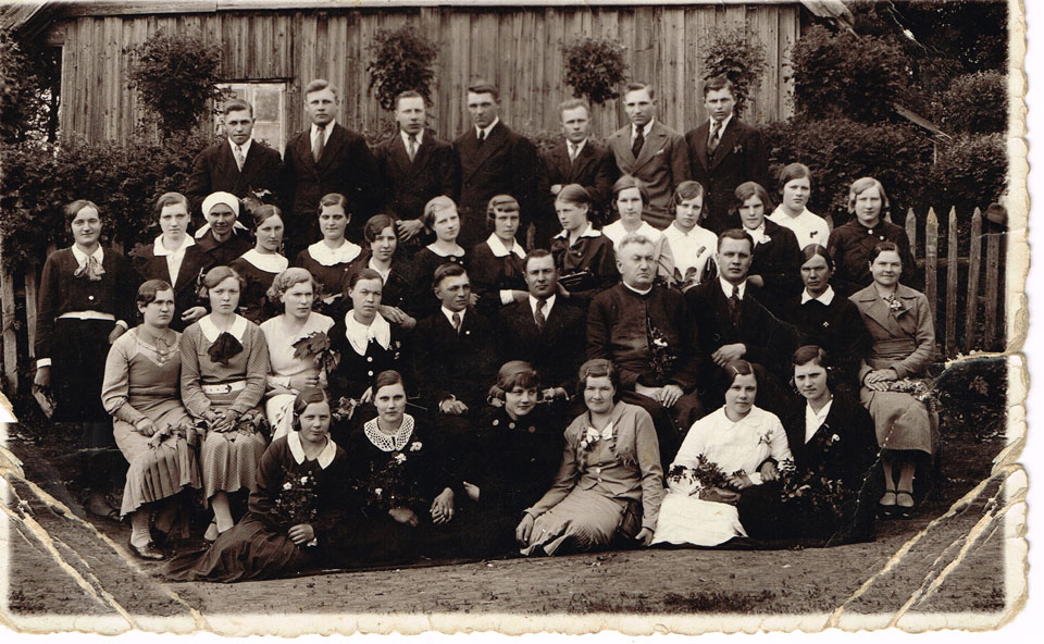FOTO — VIĻĀNI — A. LOCOVS