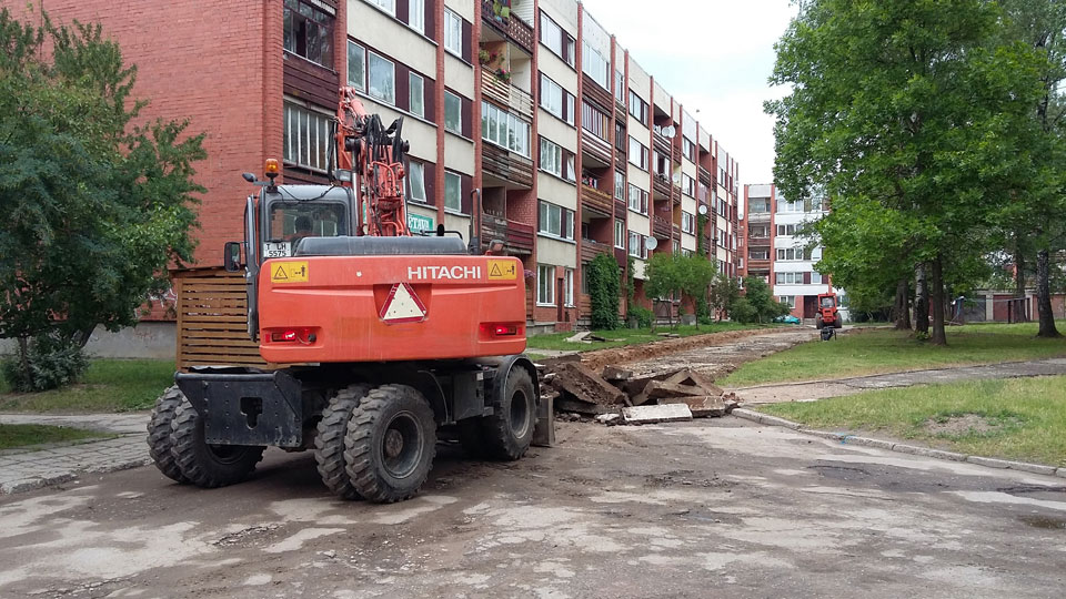 НУЖНО ДУМАТЬ И РЕШАТЬ САМИМ