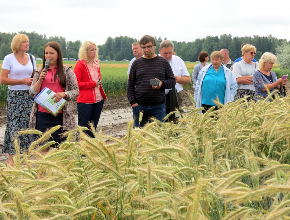 KĻŪST PAR STARPTAUTISKU