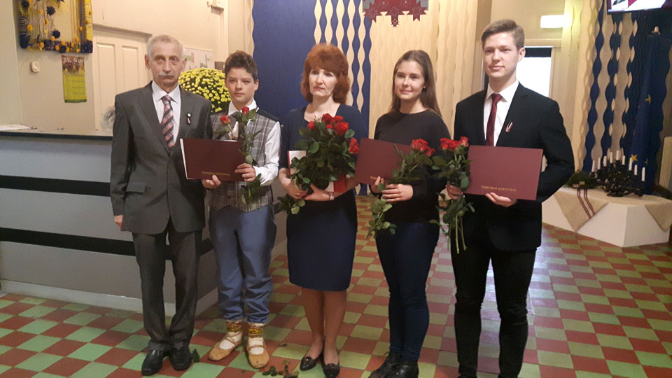 RĒZEKNIEŠIEM — VESELĪBAS MINISTRES PATEICĪBAS RAKSTI