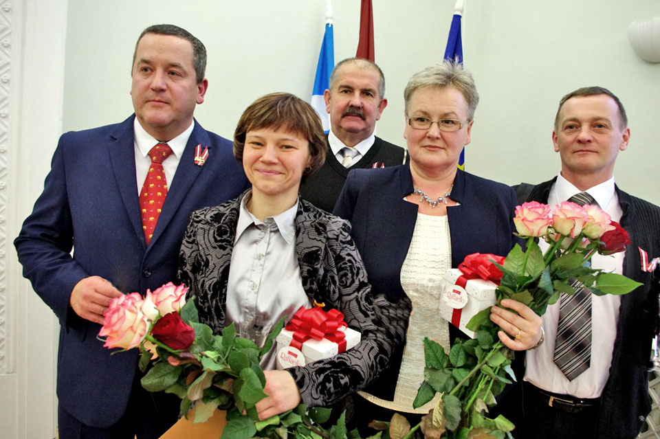 ЗА ДОЛГОЛЕТНИЙ ТРУД