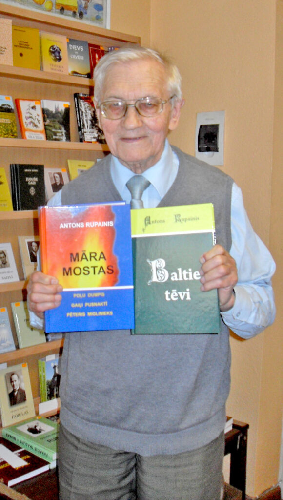 “BALTIE TĒVI”