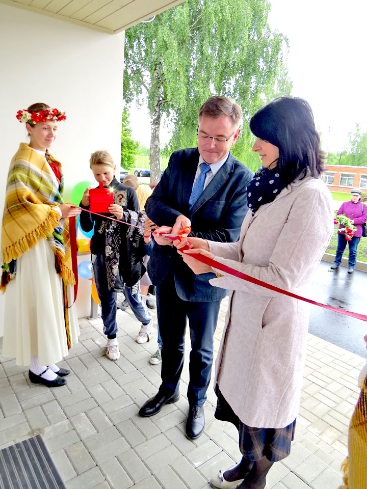 DAKTERIEM JAUNA MĀJVIETA