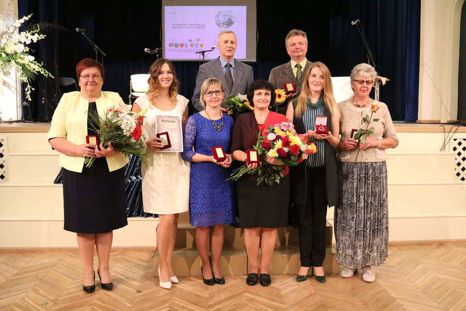 KATRA SKOLOTĀJA DEVUMS SKOLAI UN NOVADAM IR ĪPAŠS