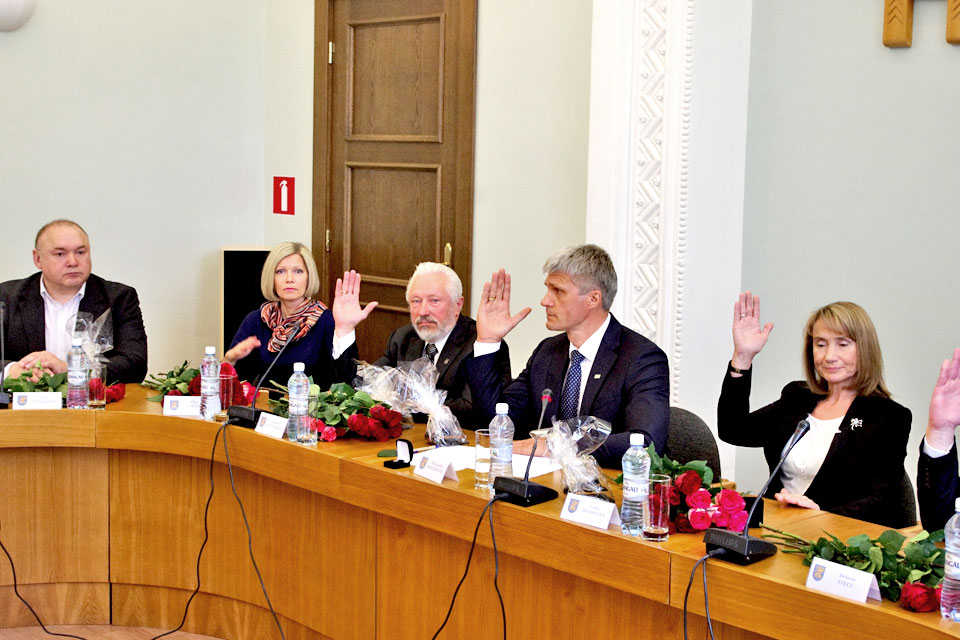PALIELINĀJA ALGAS