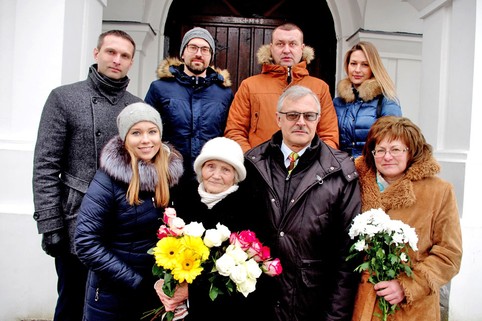 AR TĒVUZEMES MĪLESTĪBU SIRDĪ