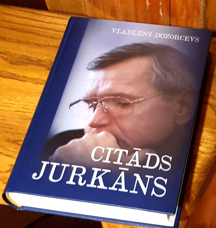 GRĀMATAS ATVĒRŠANAS SVĒTKI
