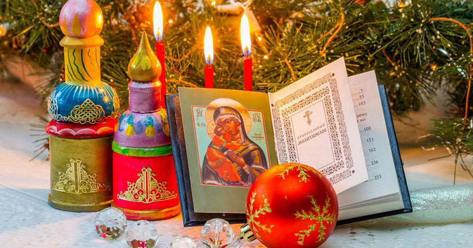 LĪKSMO EŅĢEĻI DEBESĪS…