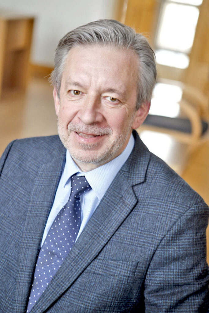 VALDĒ — IVARS ZVĪDRIS