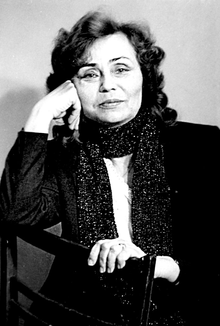 IRINA VIĻUMOVSKA — PAR DZĪVI UN MĪLESTĪBU