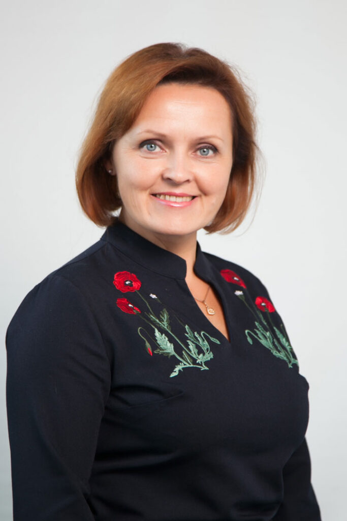 VADĪS ILUTA ARBIDĀNE