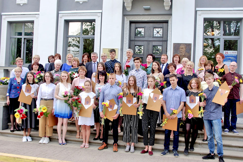 RĒZEKNES VEIKSMINIEKI