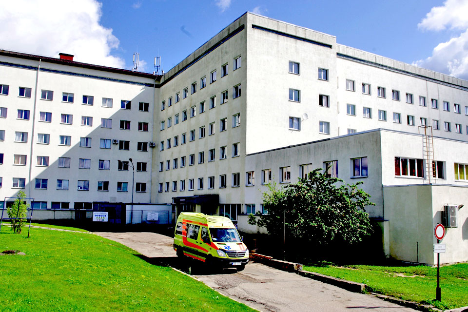 RĒZEKNES SLIMNĪCA. KADRU JAUTĀJUMS