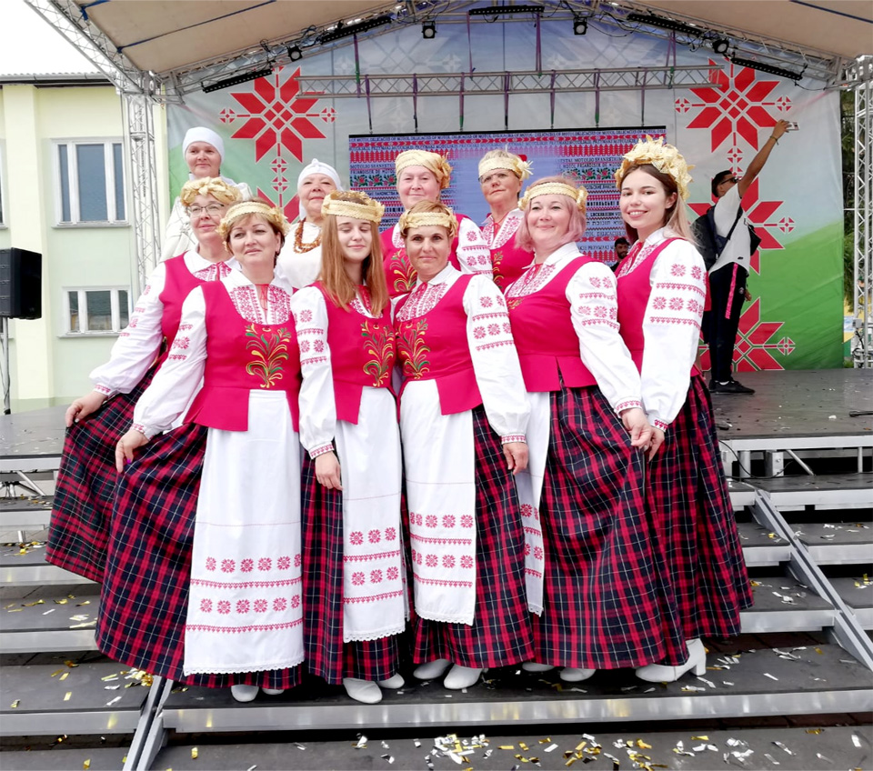 AR LATGALIEŠU DZIESMĀM MOTAĻĀ