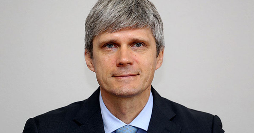 PRIEKŠSĒDĒTĀJS APKOPOJA REZULTĀTUS