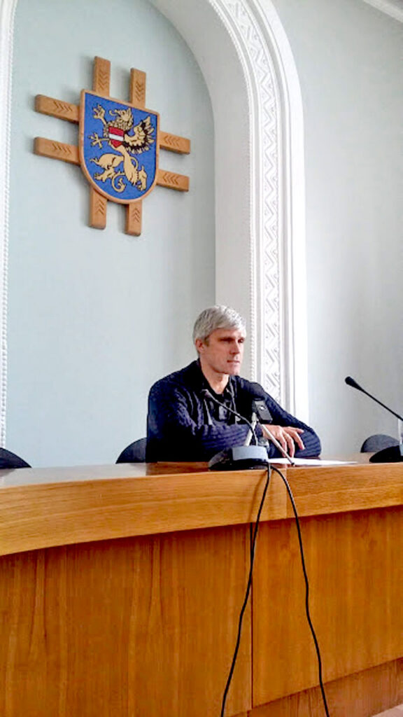 PILSĒTAS AKTUALITĀTES: DISTANCĒŠANĀS UN NE TIKAI
