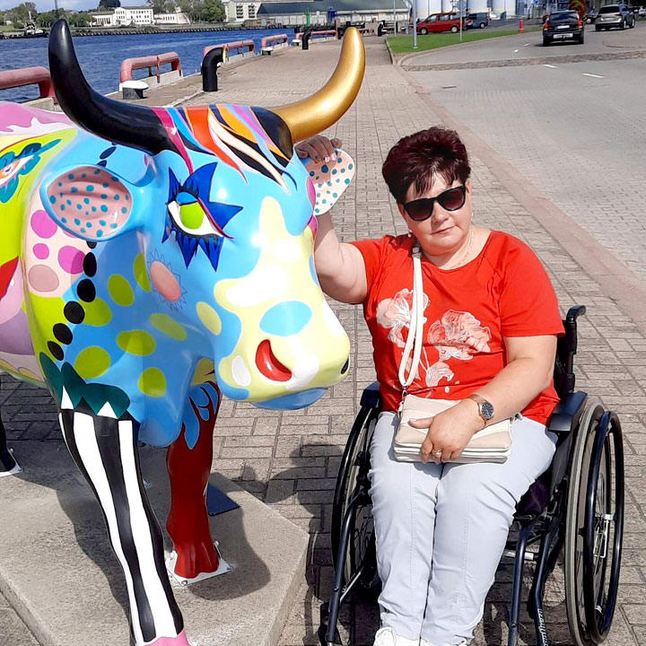 KATRAI DIENAI – SAVS MIRDZUMS