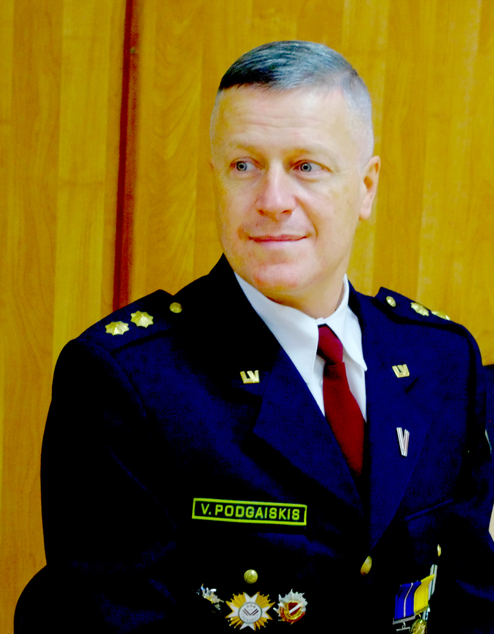 PAAUGSTINĀTAS KONTROLES GADS