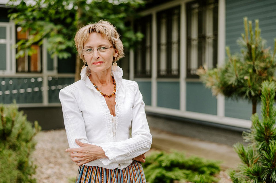 “ĪSTĀ LATVJU SAIMNIECE” – VIOLA ANNA BĪRIŅA