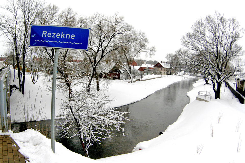 CIK PLĀNOJAM SAŅEMT UN CIK TĒRĒT