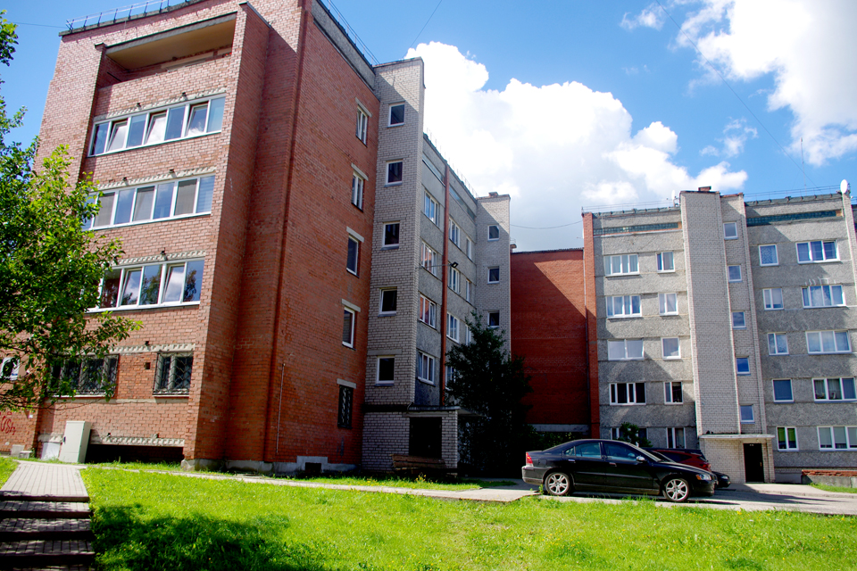 IEDZĪVOTĀJU BAŽĀM IR PAMATS