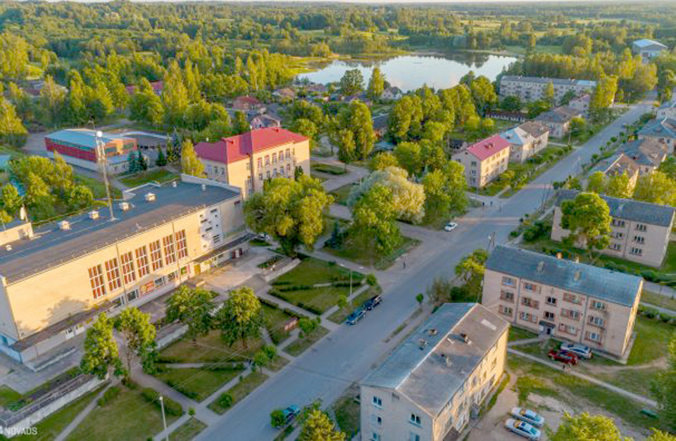 “SAPROTAM IEDZĪVOTĀJU SATRAUKUMU…”