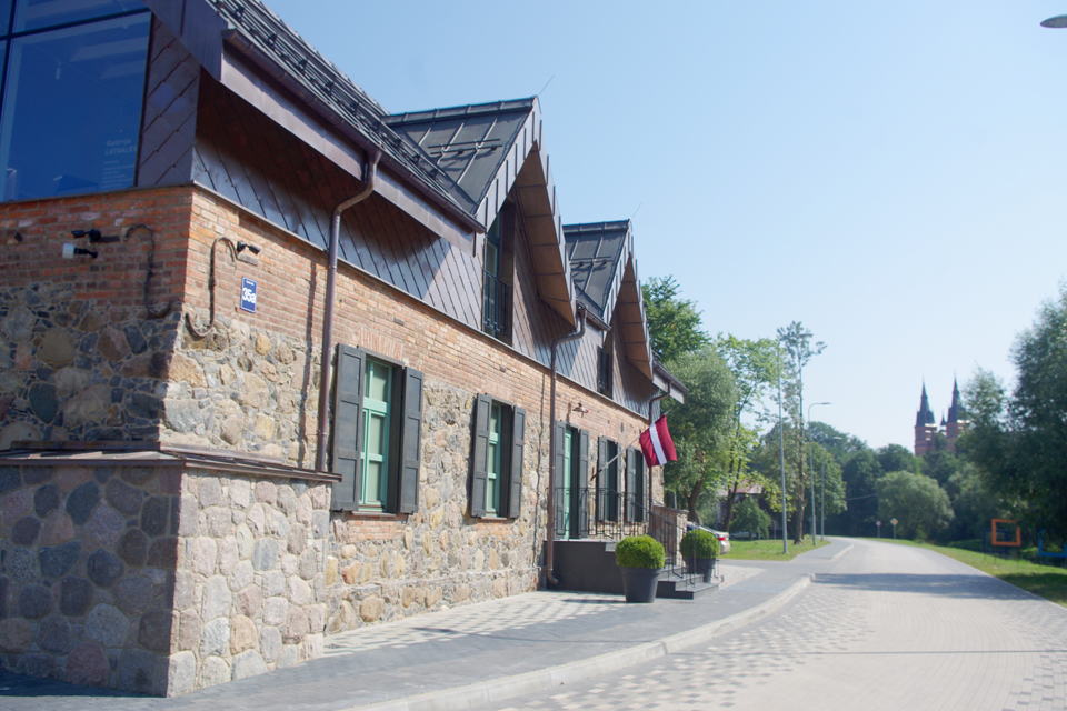 “TAS IR MŪŽA DARBS”