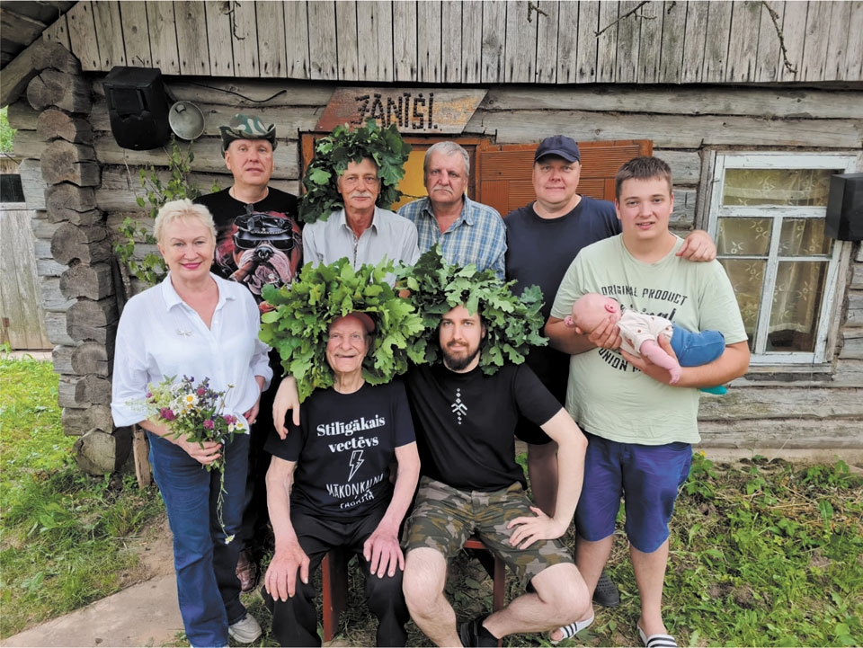 Kuplā jāņu saime