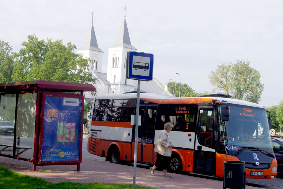 Kam tiesības braukt ar atlaidi