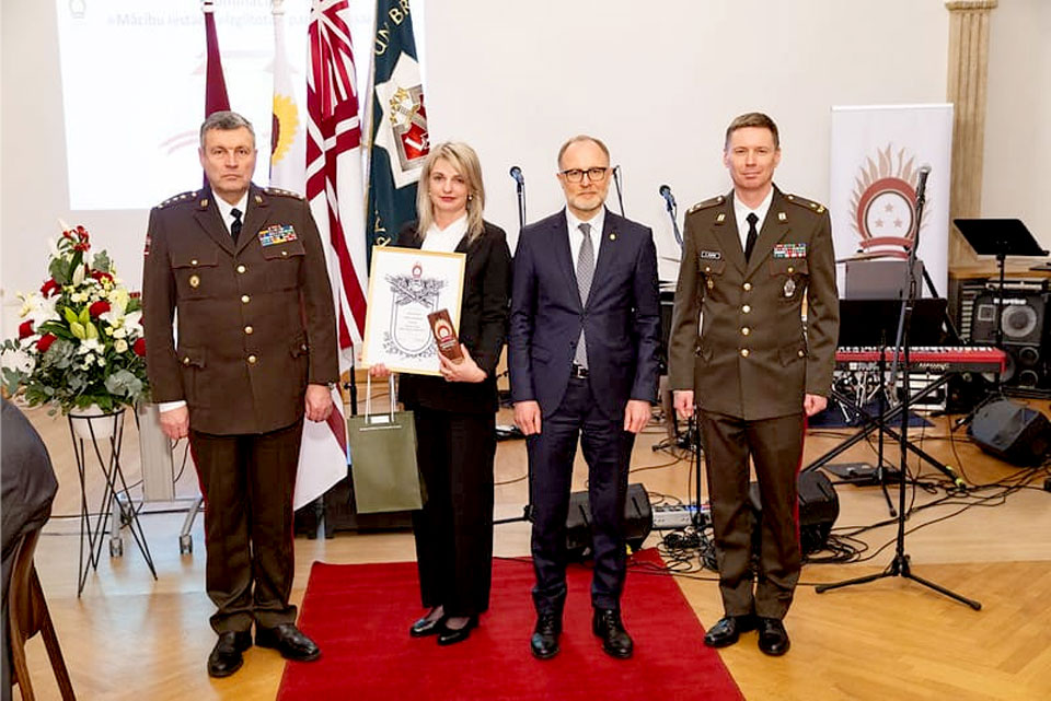 aizsardzības ministrija godina zemessardzes atbalstītājus
