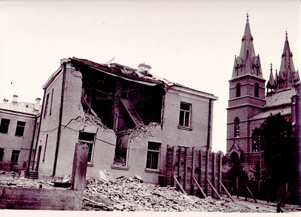 traģiskā gadskārta: 1944. gada asiņainās lieldienas