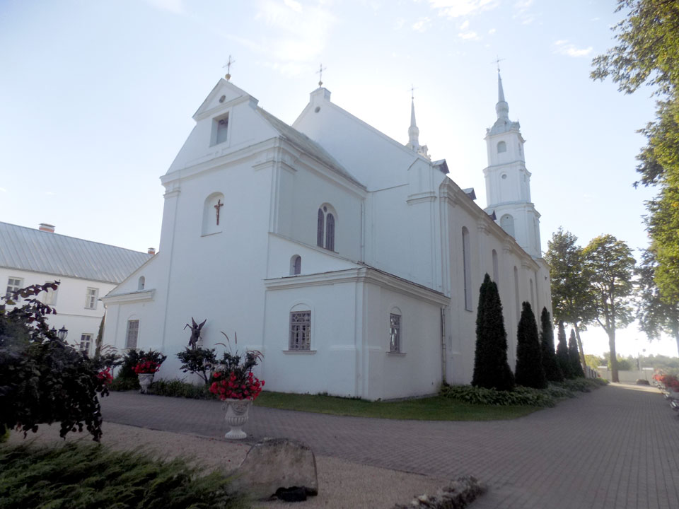 ПОД КРЫЛОМ АРХАНГЕЛА МИХАИЛА