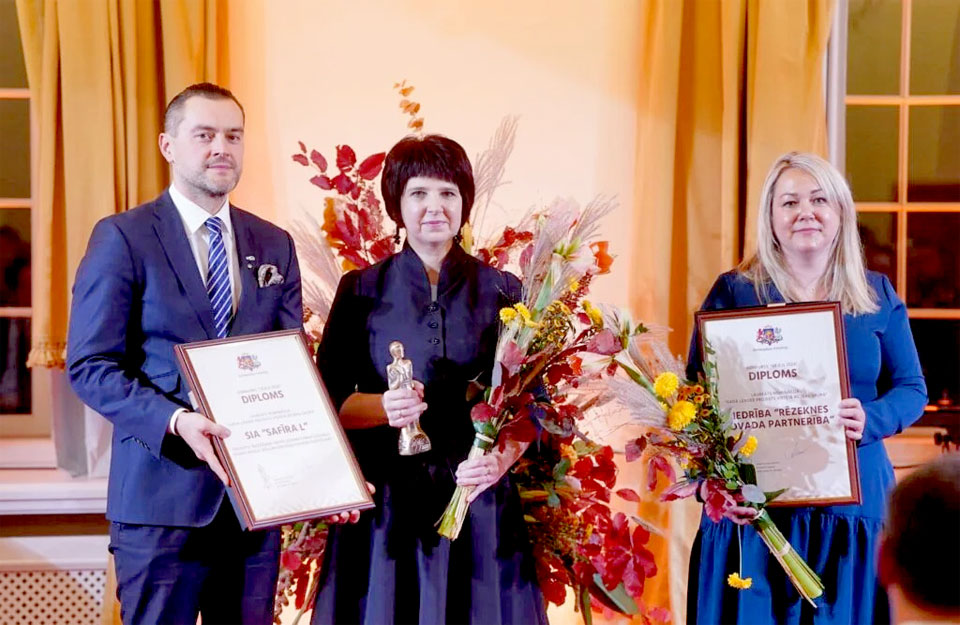 Zelts, sudrabs, bronza