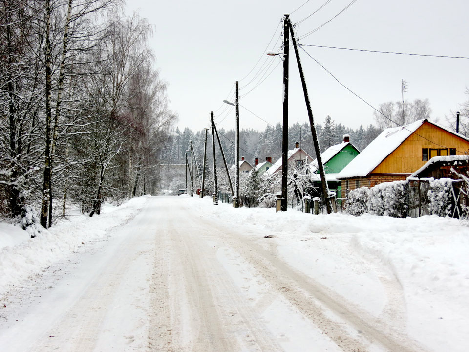 par privāto ceļu tīrīšanu