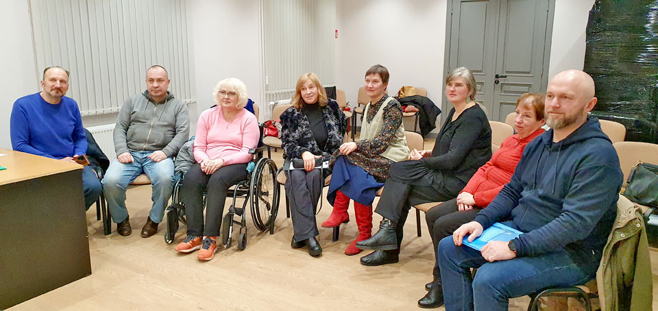 Pirmā iedzīvotāju padomes sēde