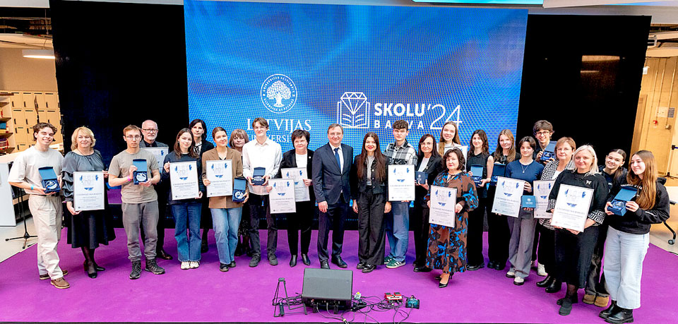 “Skolu balva 2024” – Rēzeknes valsts 1. ģimnāzijai