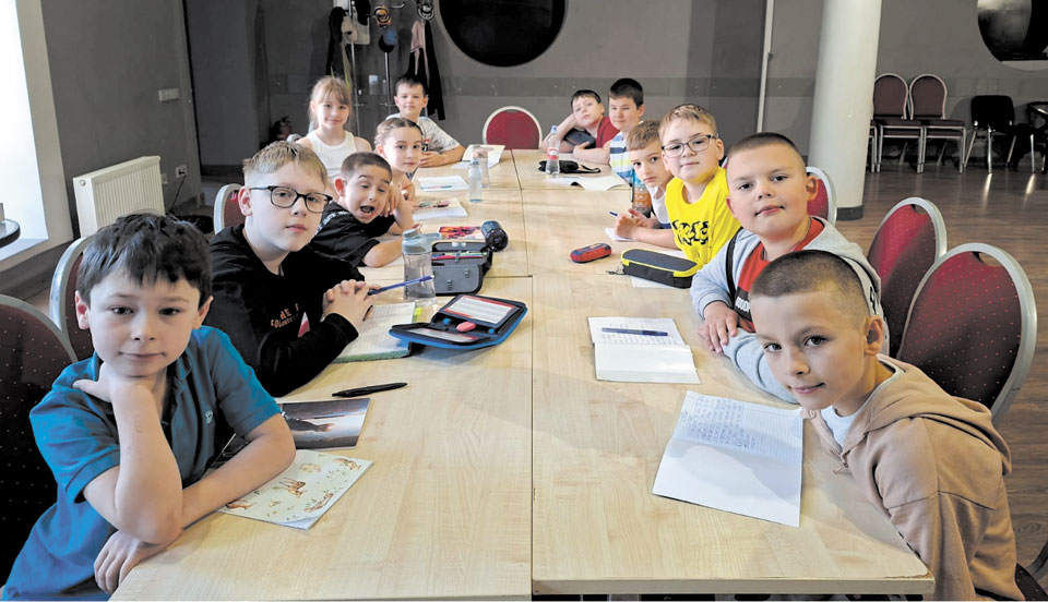 Ukraiņu bērni mācījās latviešu valodu