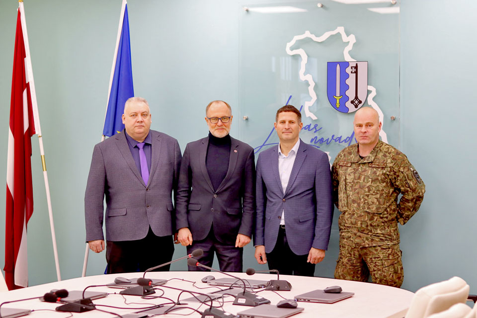 Ludzānieši tikās ar ministru