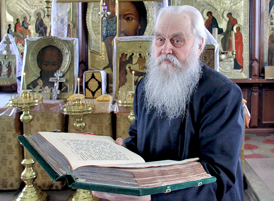 ПОМОЛИМСЯ ЗА НАСТАВНИКА