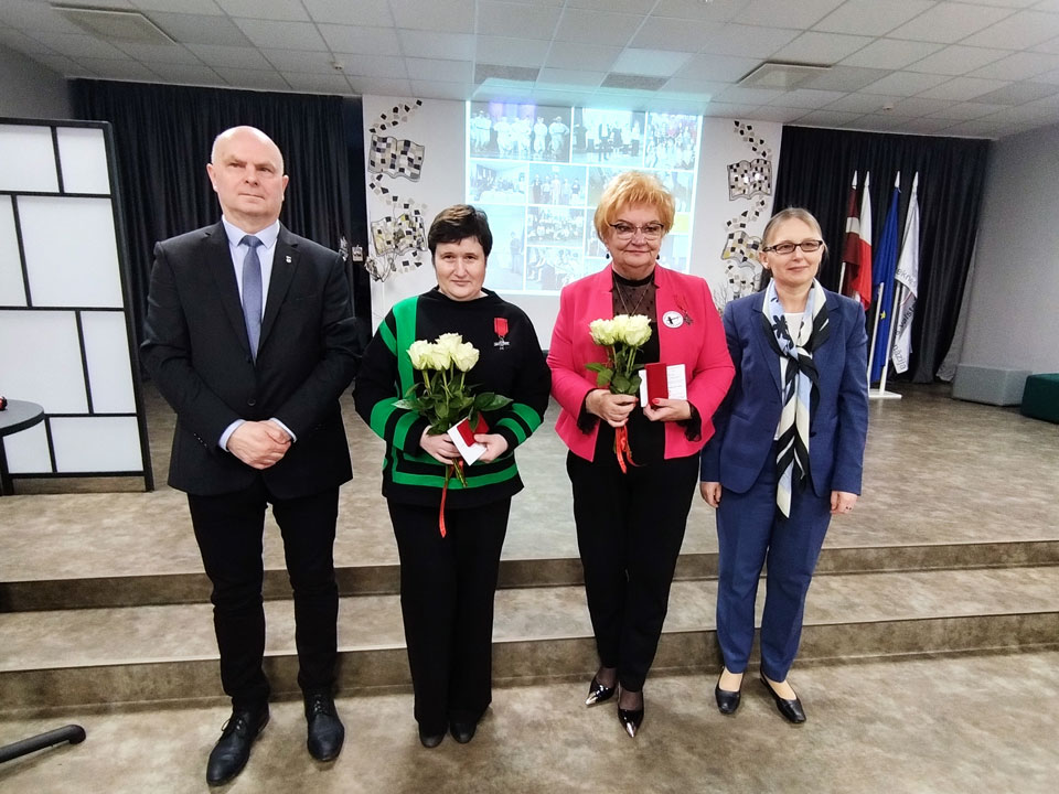 DRAUDZĪBA, SADARBĪBA UN ATBALSTS