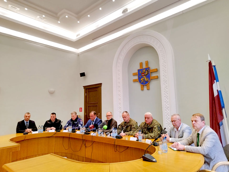 ДРОНЫ НАД РЕЗЕКНЕ