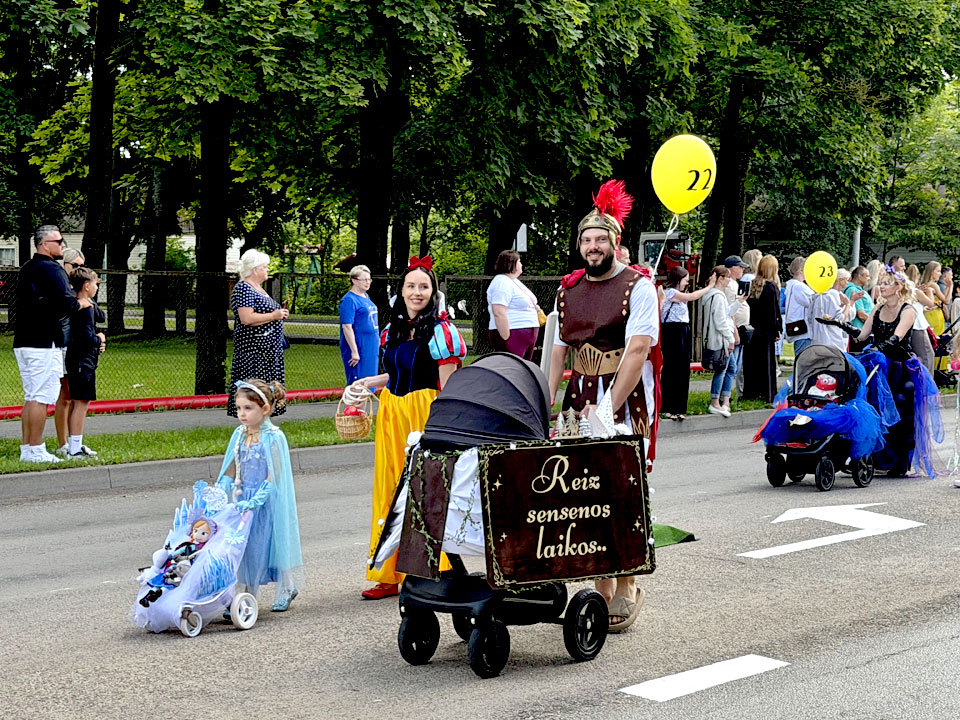 PASAKA, KO RADĪJĀM PAŠI